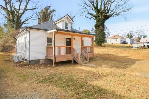 1326 Gilmer Ave Nw, Roanoke, VA, 24017-5637 | Card Image