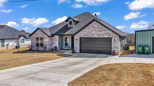1013 Mojave Trl, Granbury, TX, 76048-6310 | Card Image