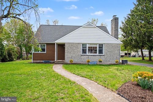 1310 2nd Ave, GILBERTSVILLE, PA, 19525-9533 | Card Image