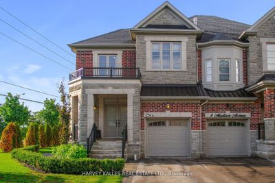 6 Madison Ave, Home with 4 bedrooms, 3 bathrooms and 2 parking in Richmond Hill ON | Image 1