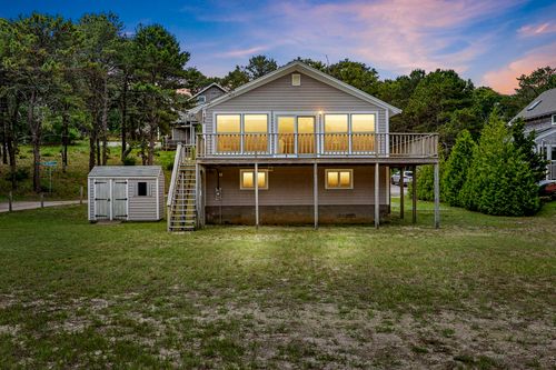 135 Indian Neck Rd, Wellfleet, MA, 02667-6912 | Card Image