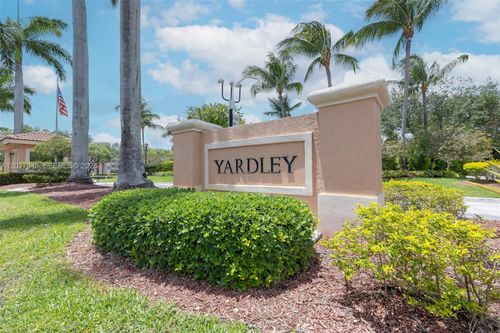 106-7715 Yardley Dr, Tamarac, FL, 33321-0852 | Card Image