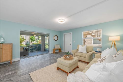 apt-49-1549 Sandpiper St, Naples, FL, 34102-1581 | Card Image