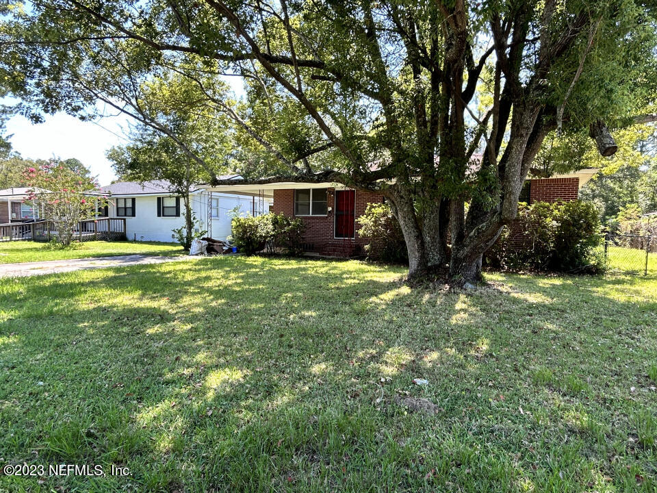Poppy Dr, Jacksonville, FL 32205