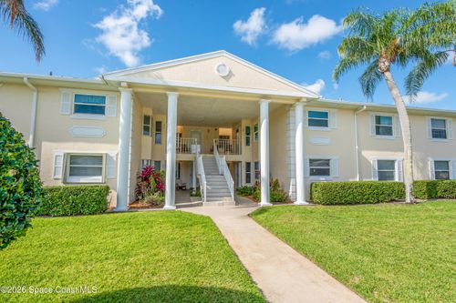 361 N Grove Isle Cir, Vero Beach, FL, 32962-8518 | Card Image