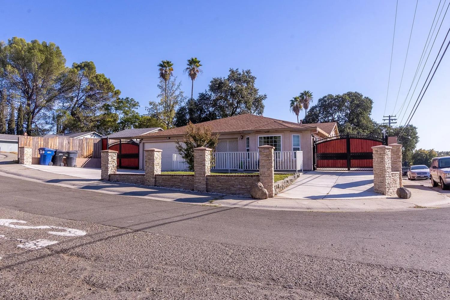 Residential Lease in Sacramento 2