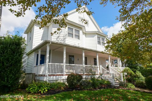 201 Forman Ave, Point Pleasant Beach, NJ, 08742-3238 | Card Image
