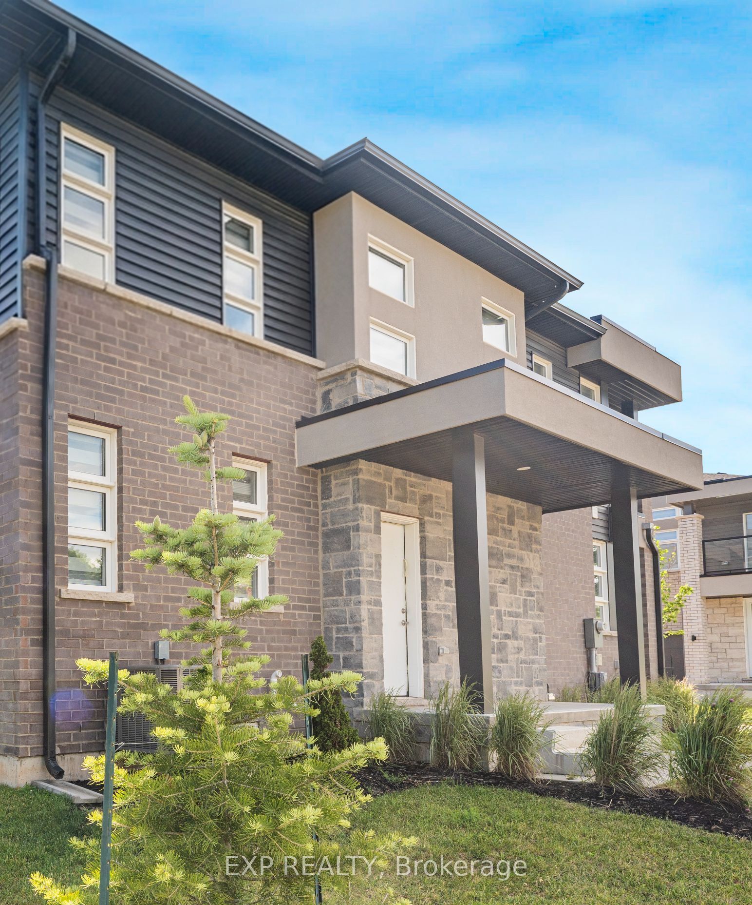 Residential in Niagara Falls 3