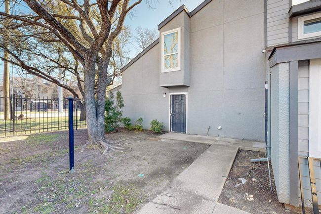 APT-205 - 9696 Walnut St, Condo with 1 bedrooms, 2 bathrooms and null parking in Dallas TX | Image 4