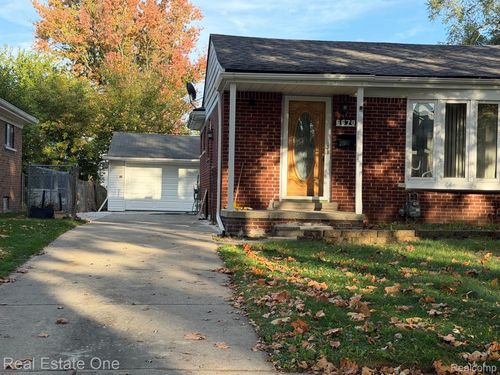 6670 Norborne Ave, Dearborn Heights, MI, 48127-2077 | Card Image