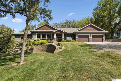 3360 Laplatte Rd, Bellevue, NE, 68123-2303 | Card Image