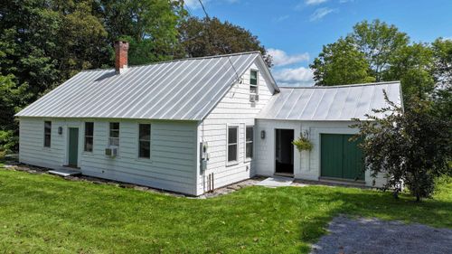 215 School St, Shoreham, VT, 05770-9769 | Card Image