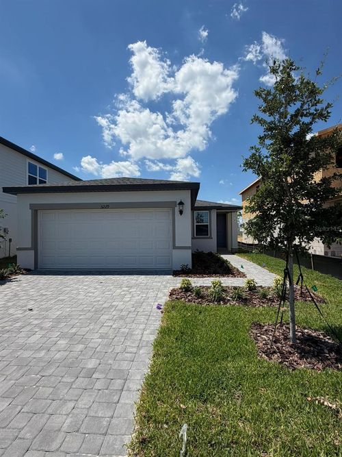 5229 Native Mile Loop, DAVENPORT, FL, 33837-9132 | Card Image