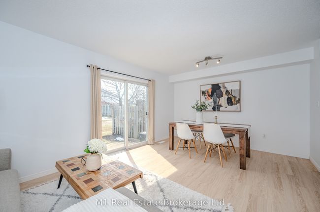 47 - 30 Imperial Rd S, Condo with 4 bedrooms, 3 bathrooms and 1 parking in Guelph ON | Image 8