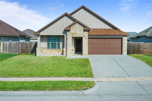3406 Angelina St, Corpus Christi, TX, 78414-2558 | Card Image