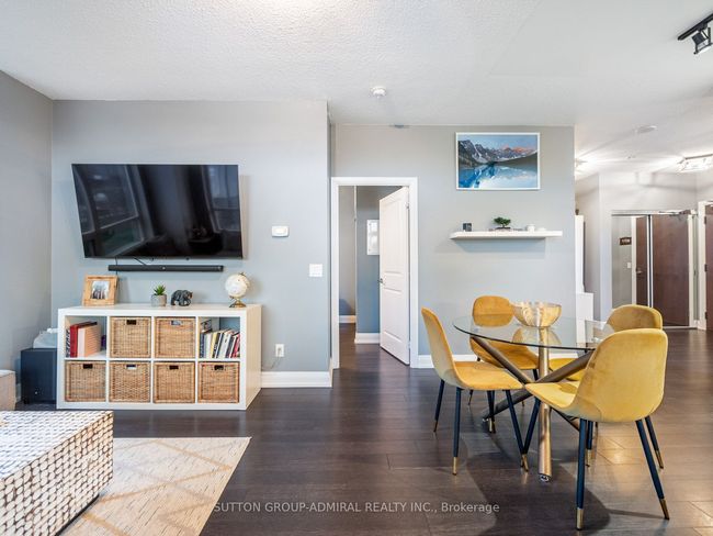 114 - 85 N Park Rd, Condo with 3 bedrooms, 2 bathrooms and 1 parking in Vaughan ON | Image 8