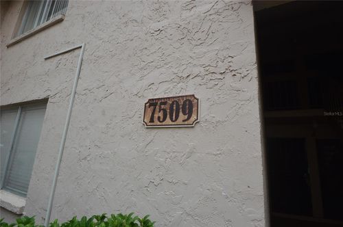 96-7509 Presley Pl, TAMPA, FL, 33617-8543 | Card Image