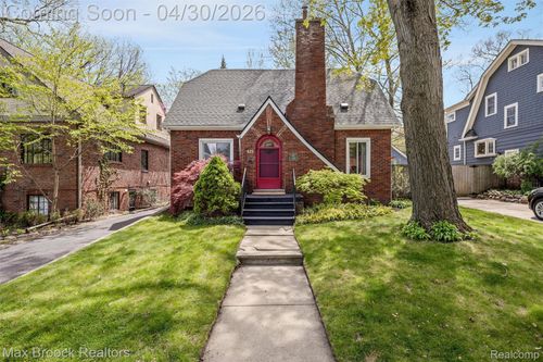 429 W Drayton St, Ferndale, MI, 48220-2734 | Card Image