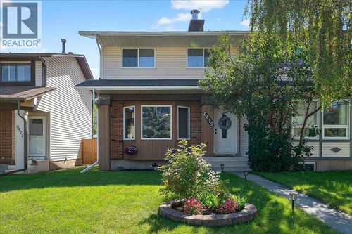 6419 26 Ave Ne, Calgary, AB, T1Y4H2 | Card Image