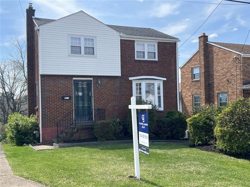 571 Helena St, East Mc Keesport, PA, 15035-1042 | Card Image