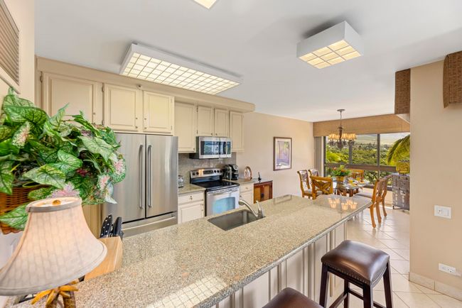 603 - 50 Nohea Kai Dr, Condo with 1 bedrooms, 2 bathrooms and null parking in Lahaina HI | Image 4