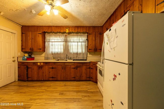 503 Spring St, House other with 4 bedrooms, 1 bathrooms and null parking in Hamlet NC | Image 6
