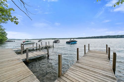 2-28 Shane Way, Laconia, NH, 03246-1670 | Card Image