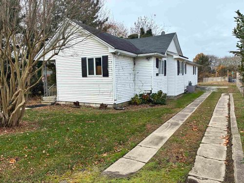 1124-1122-1124 Route 109, Cape May, NJ, 08204-5205 | Card Image