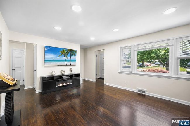 120 Main St, House other with 4 bedrooms, 2 bathrooms and null parking in Ridgefield Park NJ | Image 7