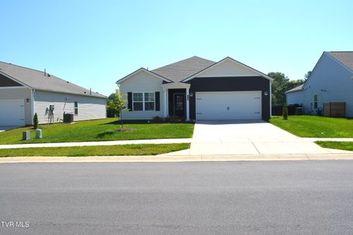138 Tanasqui Dr, Johnson City, TN, 37604-3006 | Card Image