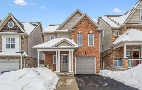18 Truesdale Cres, Guelph, ON, N1G5H4 | Card Image