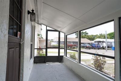 Screened front porch | Image 2