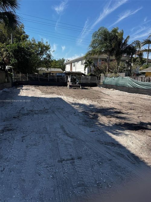 214 Sw 9th St, Fort Lauderdale, FL, 33315 | Card Image