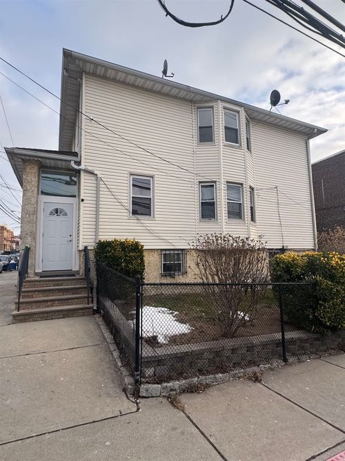 apt-2-1417 6th St, North Bergen, NJ, 07047-1791 | Card Image