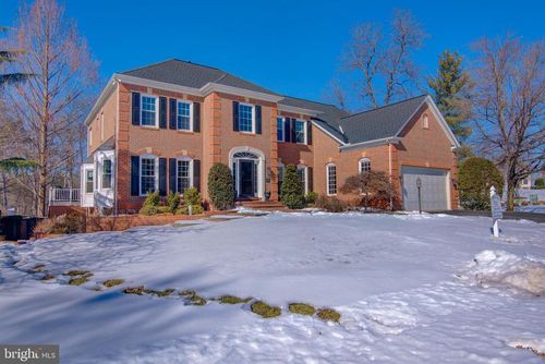 18395 Kingsmill St, LEESBURG, VA, 20176-3948 | Card Image