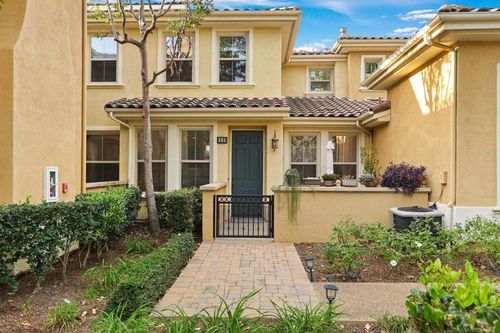 181 Groveland, Irvine, CA, 92620-2826 | Card Image