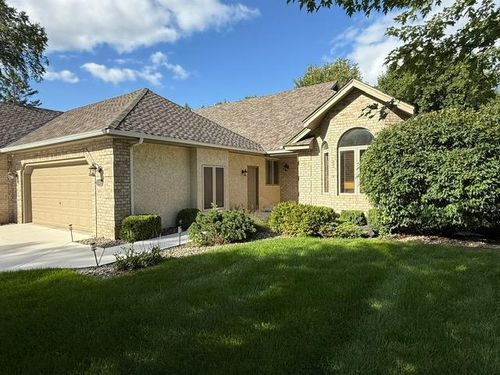 10417 Fawns Way, Eden Prairie, MN, 55347-5117 | Card Image