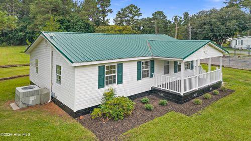 3537 S Nc 11 Hwy, Wallace, NC, 28466-6101 | Card Image