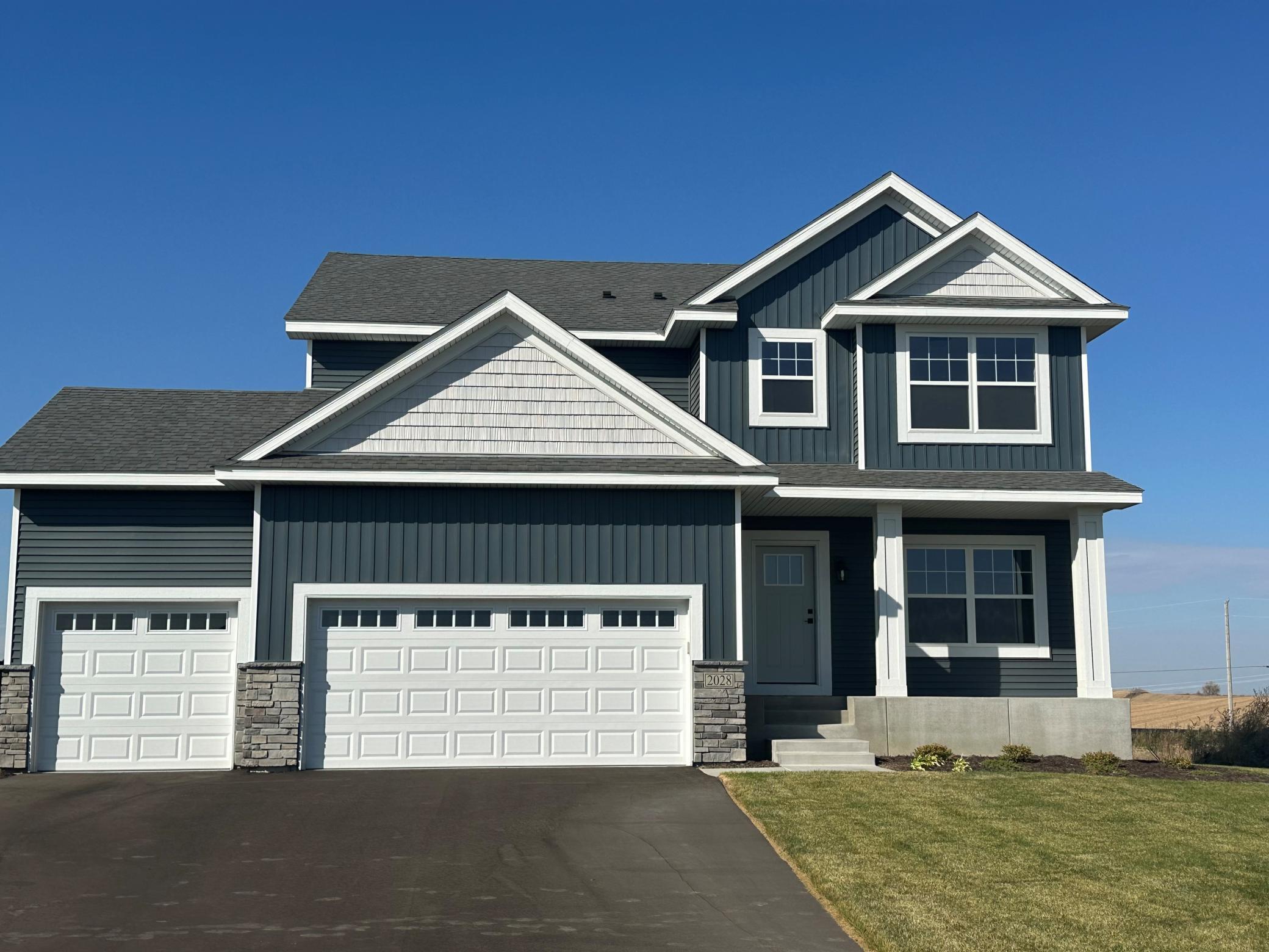 Tamarack Rd, Carver, MN 55315