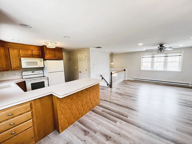 6 Corsino Ave, House other with 3 bedrooms, 2 bathrooms and null parking in Old Lyme CT | Image 9