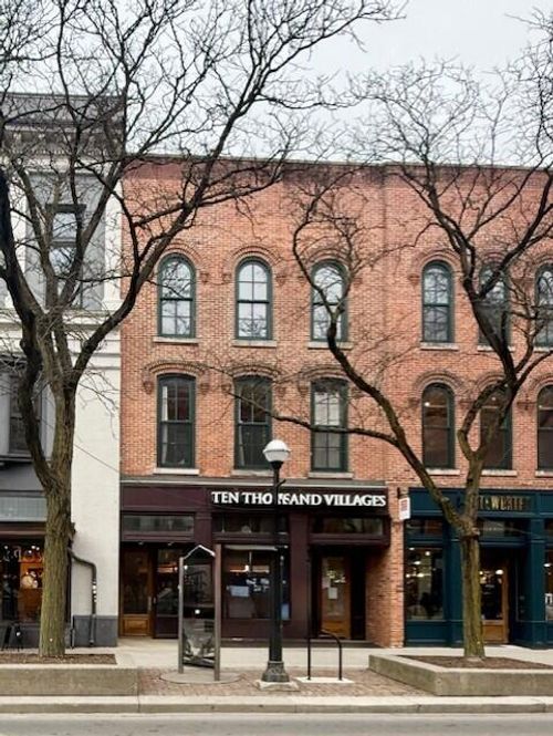 apt-203-303 Main St, Ann Arbor, MI, 48104-2165 | Card Image