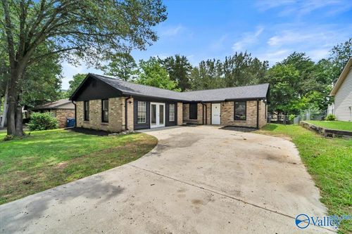 1012 Riverchase Road Se, Huntsville, AL, 35803 | Card Image