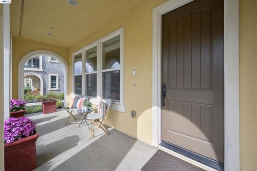 3225 3225 Central Parkway, Dublin, CA, 94568-4847 | Card Image