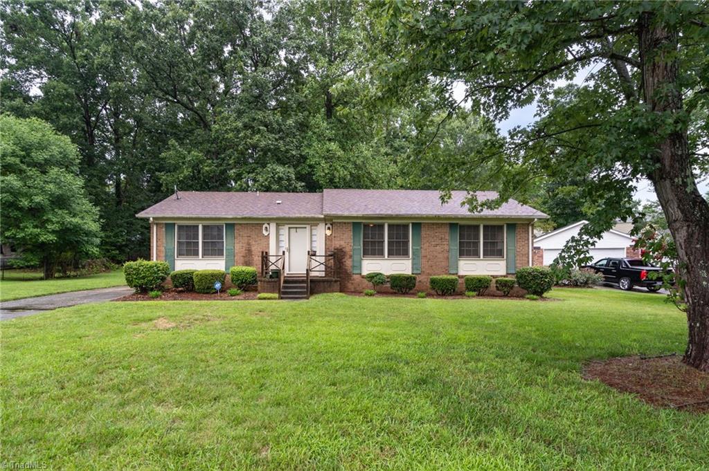 Old Hickory Dr, Greensboro, NC 27405