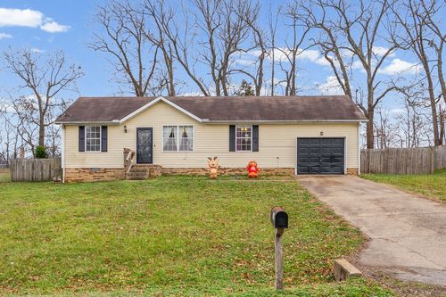 121 Oak Tree Dr, Oak Grove, KY, 42262-9387 | Card Image