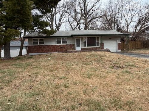 9468 Halls Ferry Rd, Saint Louis, MO, 63136-5123 | Card Image