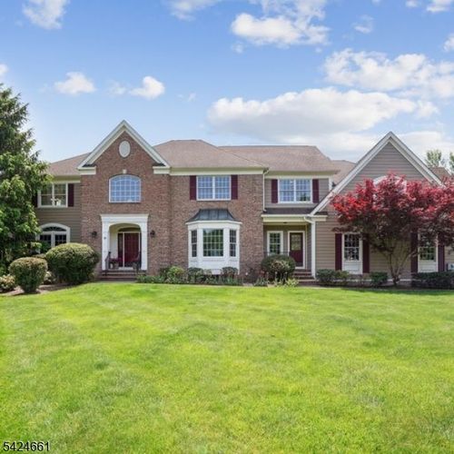 11 Owens Ct, Basking Ridge, NJ, 07920-1300 | Card Image