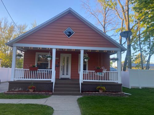 1180 W Grand Avenue, Muskegon, MI, 49441 | Card Image