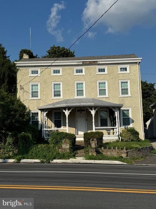 661 Ridge Pike, Lafayette Hill, PA, 19444-1719 | Card Image