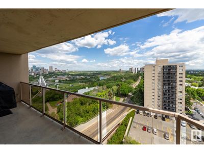 1505 - 10649 Saskatchewan Dr Nw, Condo with 2 bedrooms, 2 bathrooms and 2 parking in Edmonton AB | Image 1